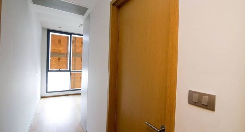 Продажа 3 спальни кондо в Кхлонг Тоеи, Бангкок