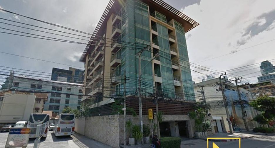 For rent 2 bedrooms apartment in Pathum Wan, Bangkok