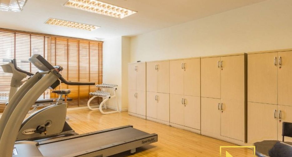 For rent 2 bedrooms apartment in Pathum Wan, Bangkok
