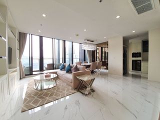 Wohnung zur Miete mit 3 Zimmer in Pathum Wan, Bangkok