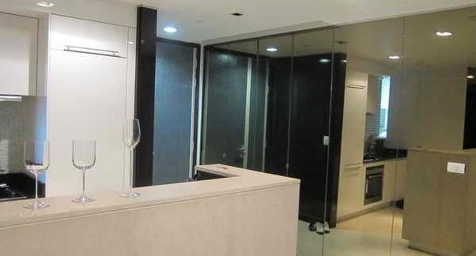 Condo en alquiler y en venta de 2 habitaciones en Pathum Wan, Bangkok