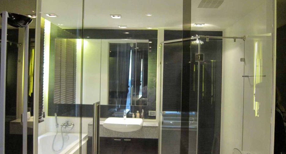 Condo en alquiler y en venta de 2 habitaciones en Pathum Wan, Bangkok