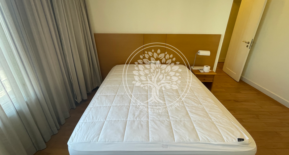 For rent 4 bedrooms condo in Watthana, Bangkok