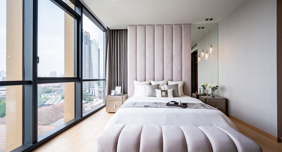 À louer 2 chambres condo à Watthana, Bangkok
