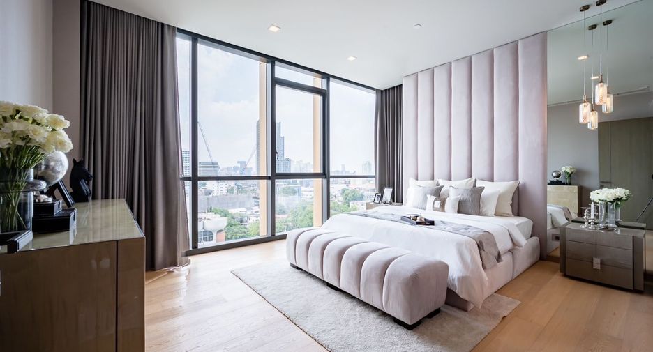 À louer 2 chambres condo à Watthana, Bangkok