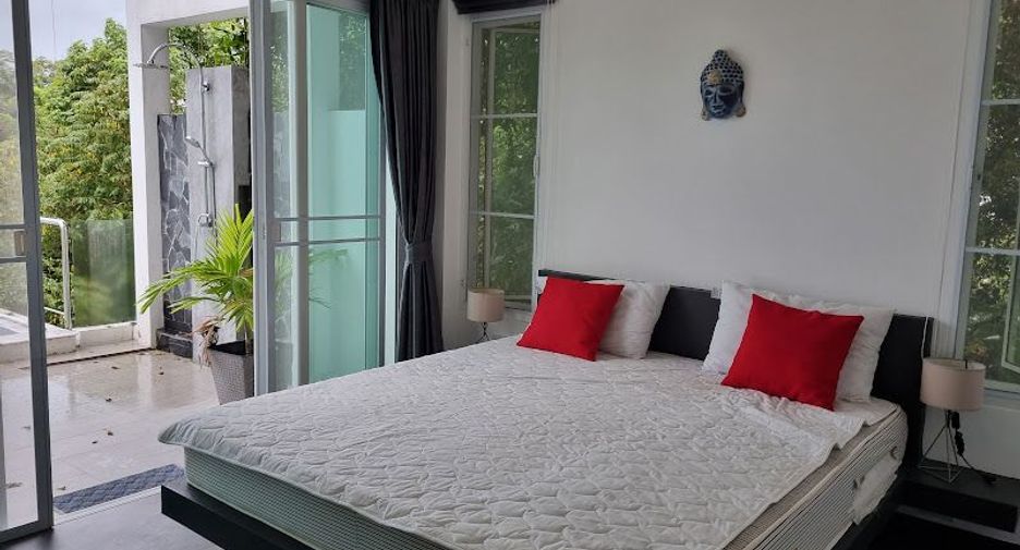 For rent 4 bedrooms villa in Ko Samui, Surat Thani