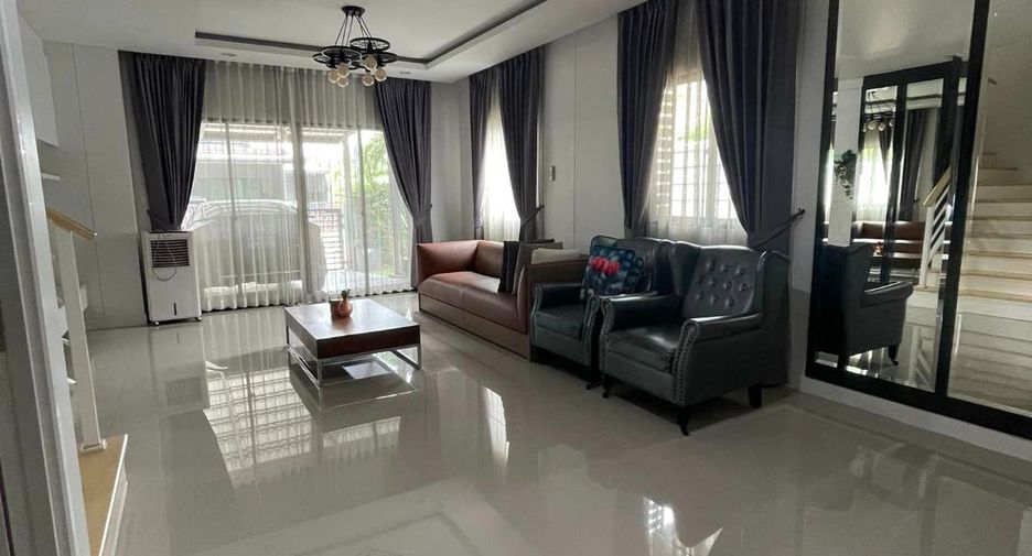 For sale 3 Beds house in Phasi Charoen, Bangkok