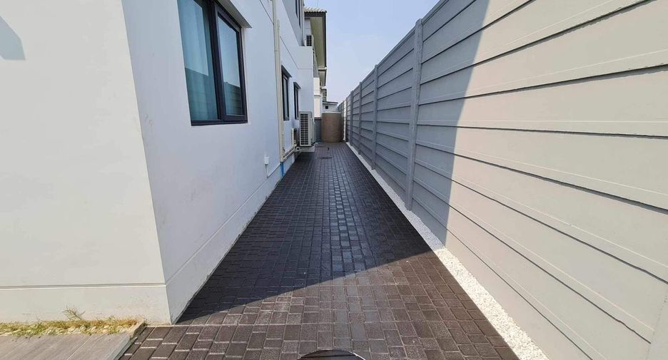 For rent そして for sale 4 ベッドルーム house in Bang Phli, Samut Prakan