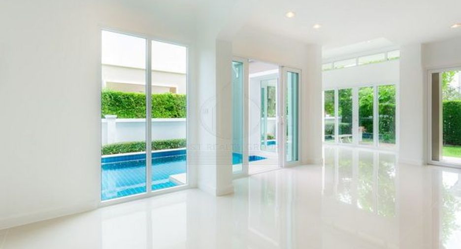 For sale 3 bedrooms house in Mueang Chon Buri, Chonburi