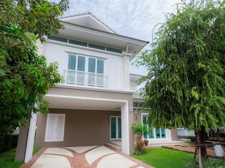 For sale 3 bedrooms house in Mueang Chon Buri, Chonburi