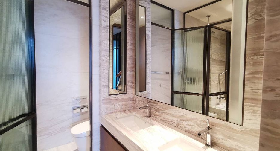 For sale 1 Beds condo in Pathum Wan, Bangkok