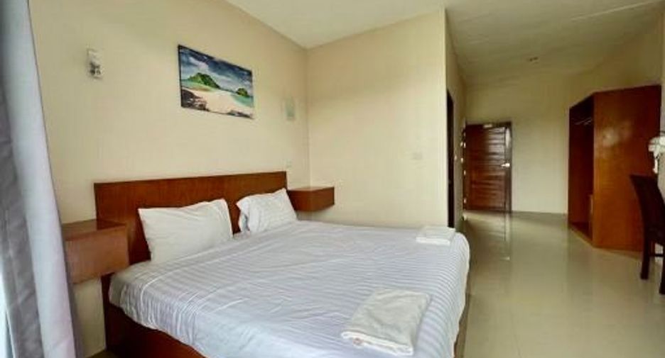 For sale 9 bed hotel in Mueang Krabi, Krabi