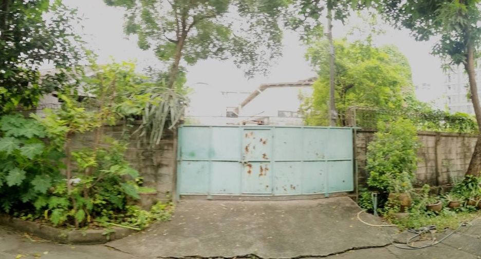 出售 土地 在 Bang Na, 曼谷