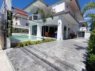 For rent and for sale 5 bed villa in Jomtien, Pattaya