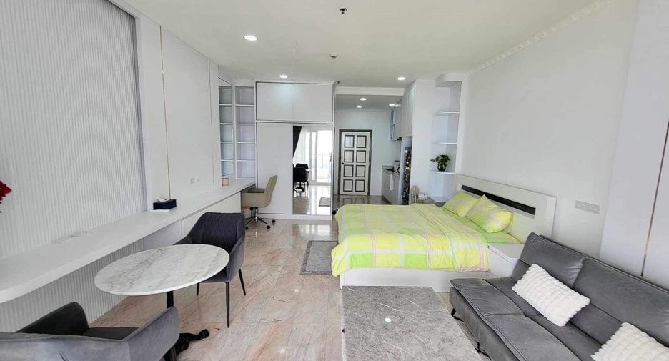 For rent スタジオ condo in Bang Lamung, Chonburi