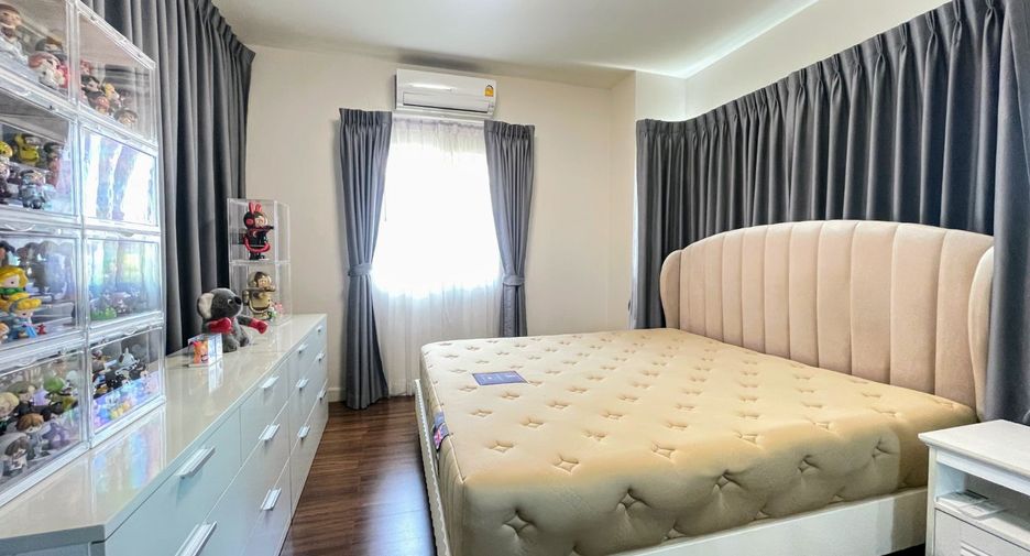 For sale 3 bedrooms house in Prawet, Bangkok