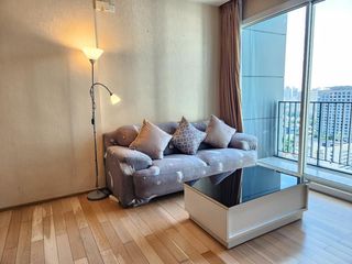 For rent and for sale 1 bed apartment in Khlong Toei, Bangkok