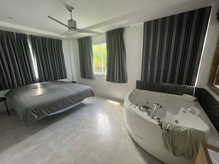 For sale 3 bed townhouse in Ko Samui, Surat Thani
