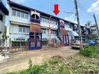 For sale 2 bedrooms townhouse in Mueang Lampang, Lampang
