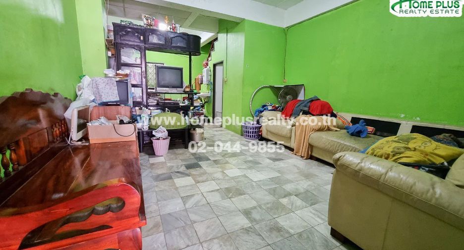 Casa adosada en venta de 2 habitaciones en Nong Chok, Bangkok