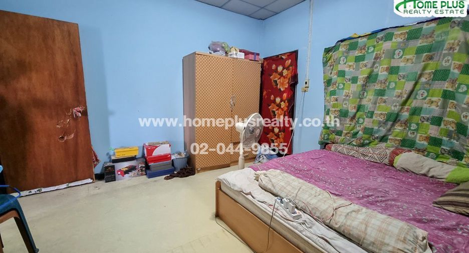 Casa adosada en venta de 2 habitaciones en Nong Chok, Bangkok