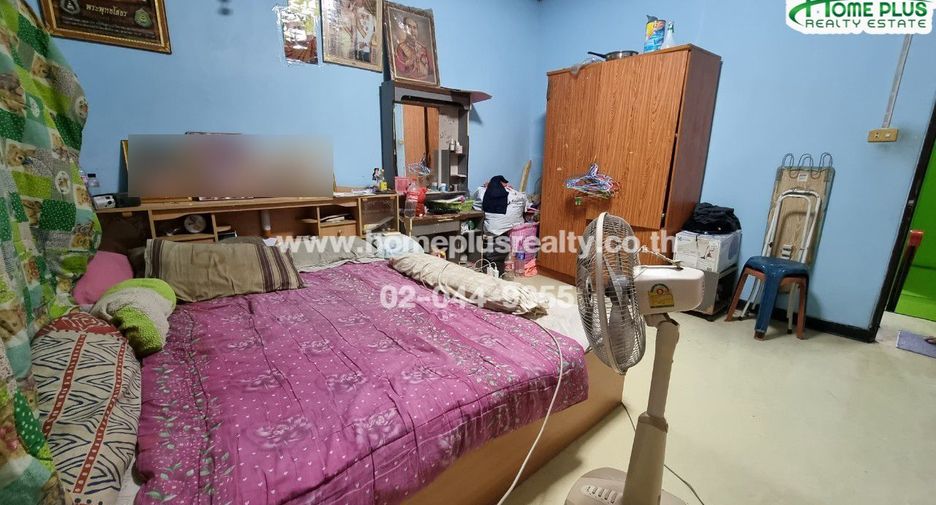 Casa adosada en venta de 2 habitaciones en Nong Chok, Bangkok