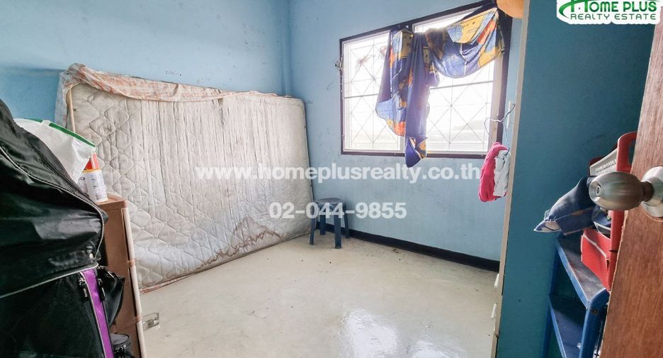 Casa adosada en venta de 2 habitaciones en Nong Chok, Bangkok