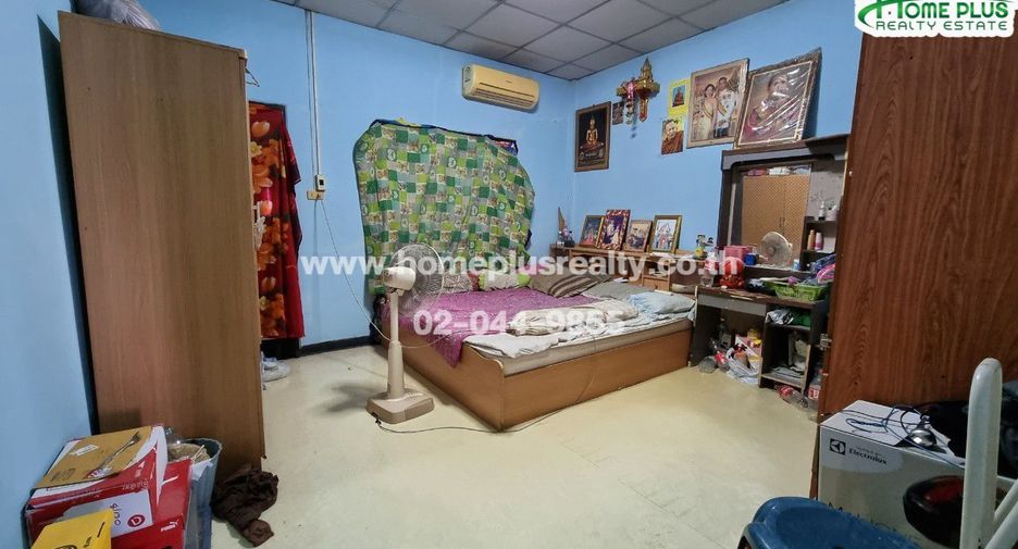 Casa adosada en venta de 2 habitaciones en Nong Chok, Bangkok