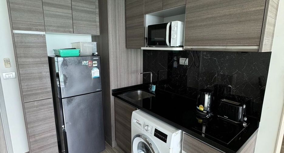 For rent 1 bed condo in Bang Lamung, Chonburi