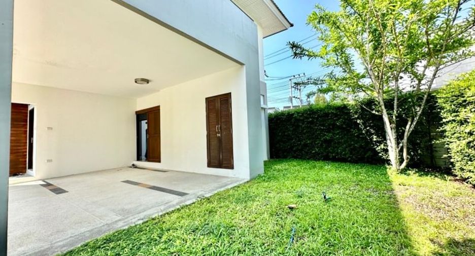 For rent 3 bed house in Si Racha, Chonburi