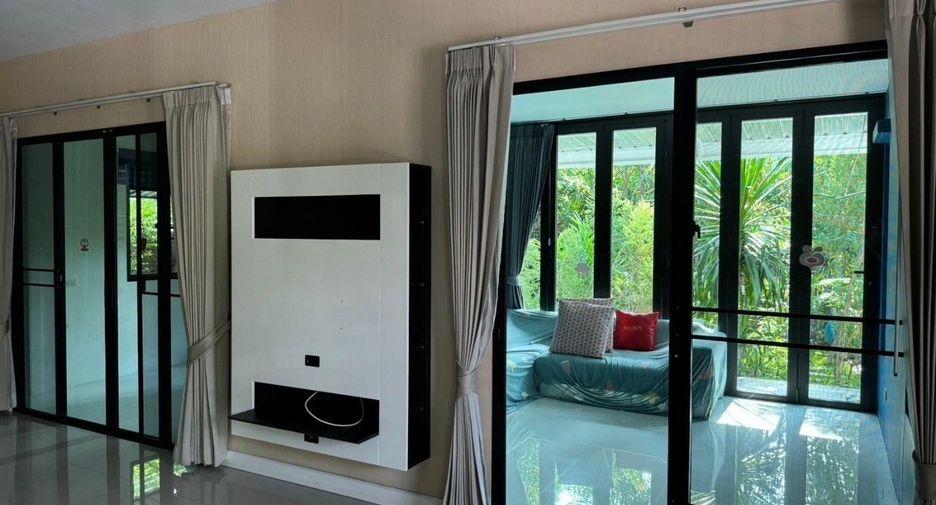 For sale 4 bedrooms house in Nong Khaem, Bangkok