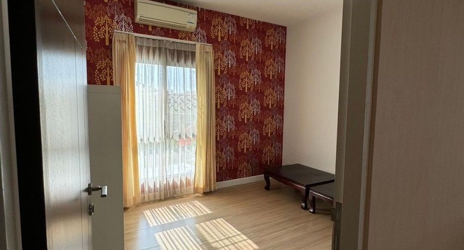 For sale 4 bedrooms house in Nong Khaem, Bangkok