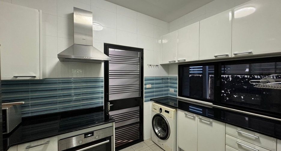 For sale 4 bedrooms house in Nong Khaem, Bangkok