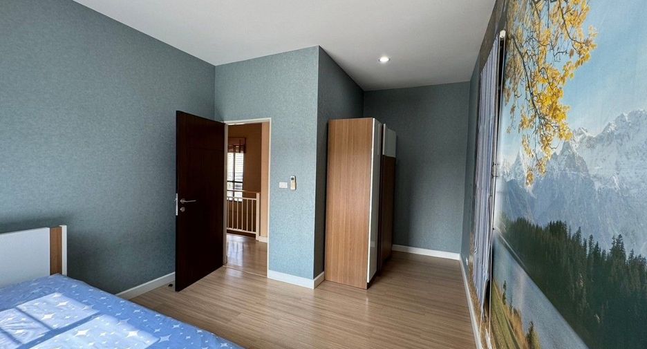 For sale 4 bedrooms house in Nong Khaem, Bangkok