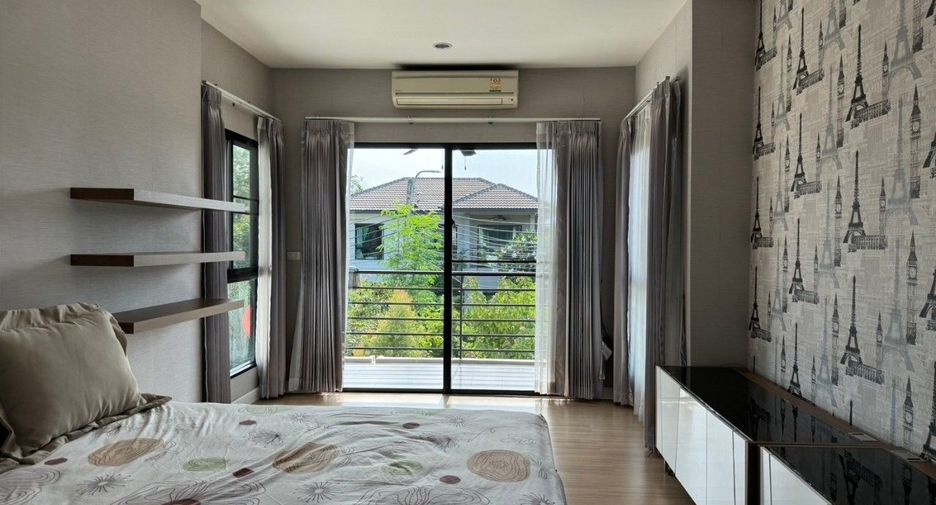 For sale 4 bedrooms house in Nong Khaem, Bangkok