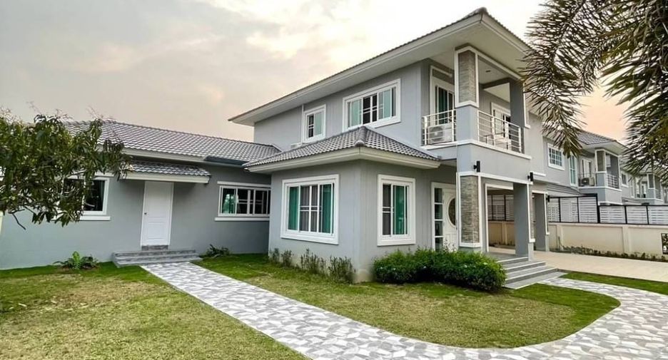 For rent and for sale 5 bed house in Doi Saket, Chiang Mai