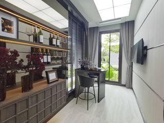 For sale 5 Beds house in Thawi Watthana, Bangkok
