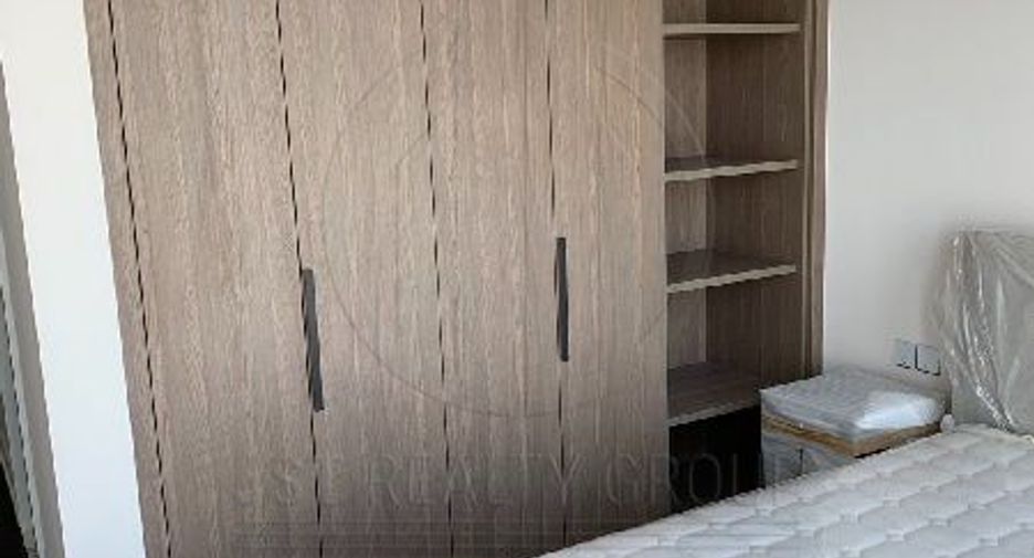 For sale 3 bedrooms condo in Sathon, Bangkok