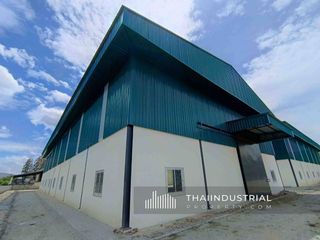 For rent warehouse in Ban Bueng, Chonburi