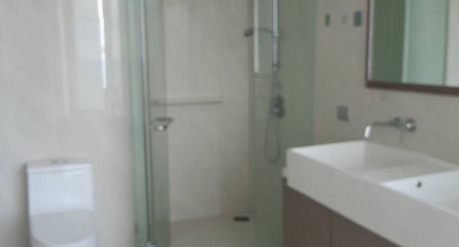 For rent 3 bedrooms condo in Bang Lamung, Chonburi