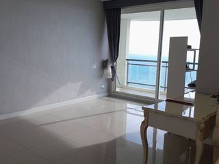 For rent 3 bedrooms condo in Bang Lamung, Chonburi