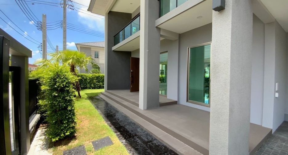 Haus zur Miete mit 4 Zimmer in Prawet, Bangkok