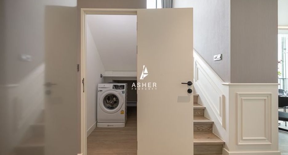 Продажа 3 спальни кондо в Щаттхана, Бангкок