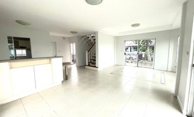 For sale 3 bed house in Thanyaburi, Pathum Thani