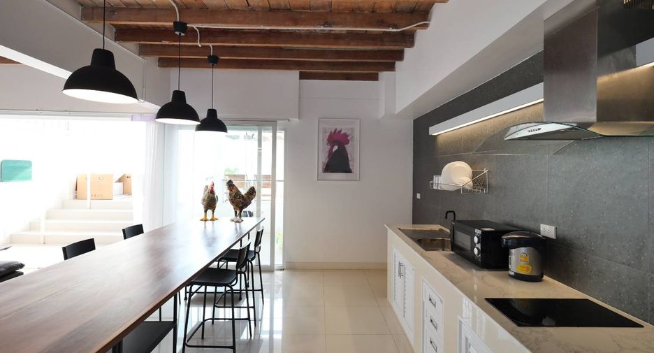 For rent 2 bedrooms house in Suan Luang, Bangkok