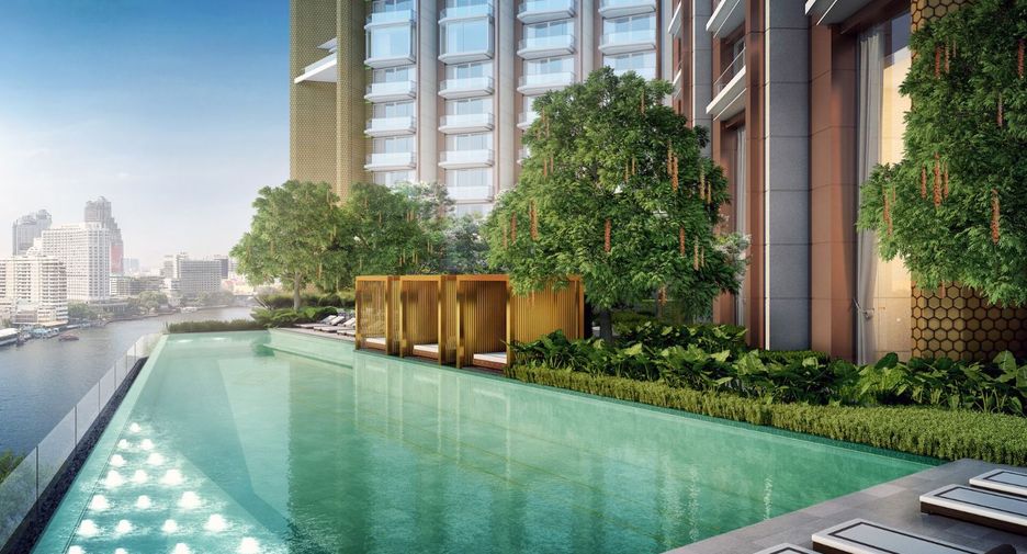 For rent 3 bedrooms condo in Khlong San, Bangkok