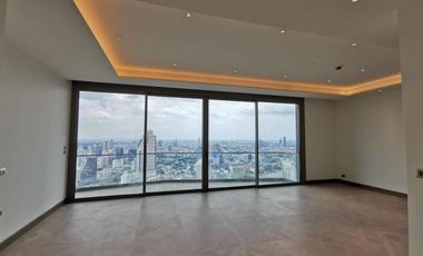 For rent 3 bedrooms condo in Khlong San, Bangkok