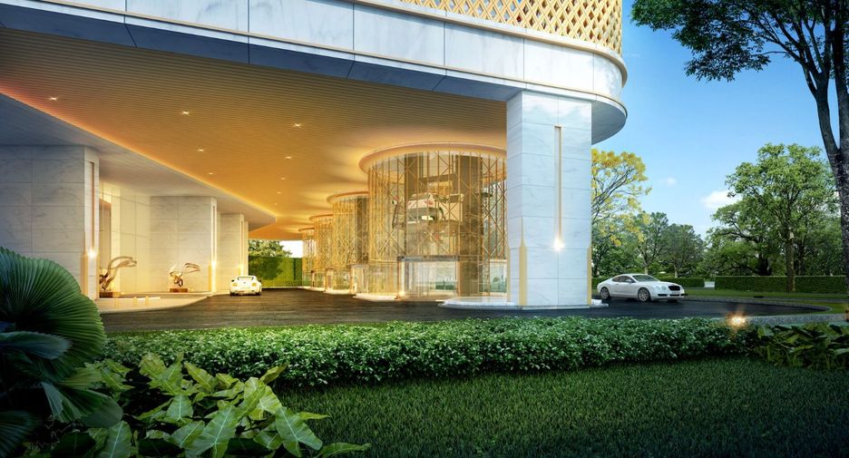 For rent 3 bedrooms condo in Khlong San, Bangkok