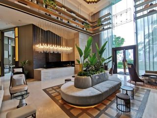 For rent 3 bedrooms condo in Khlong San, Bangkok
