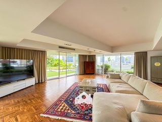 For rent 2 bed apartment in Khlong Toei, Bangkok